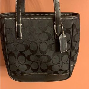 coach hand wrist purse